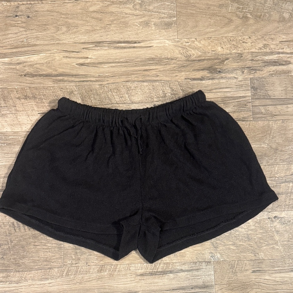 Zara Women's Black Athletic Shorts - Size M